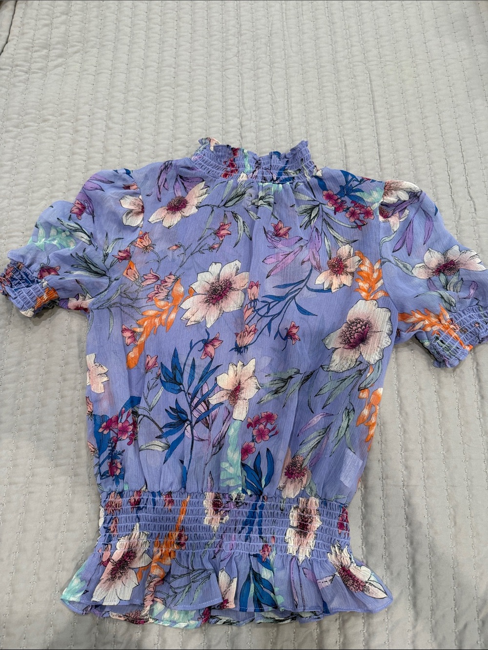 meraki Lavender Floral Smocked-Hem Puff Sleeve Blouse